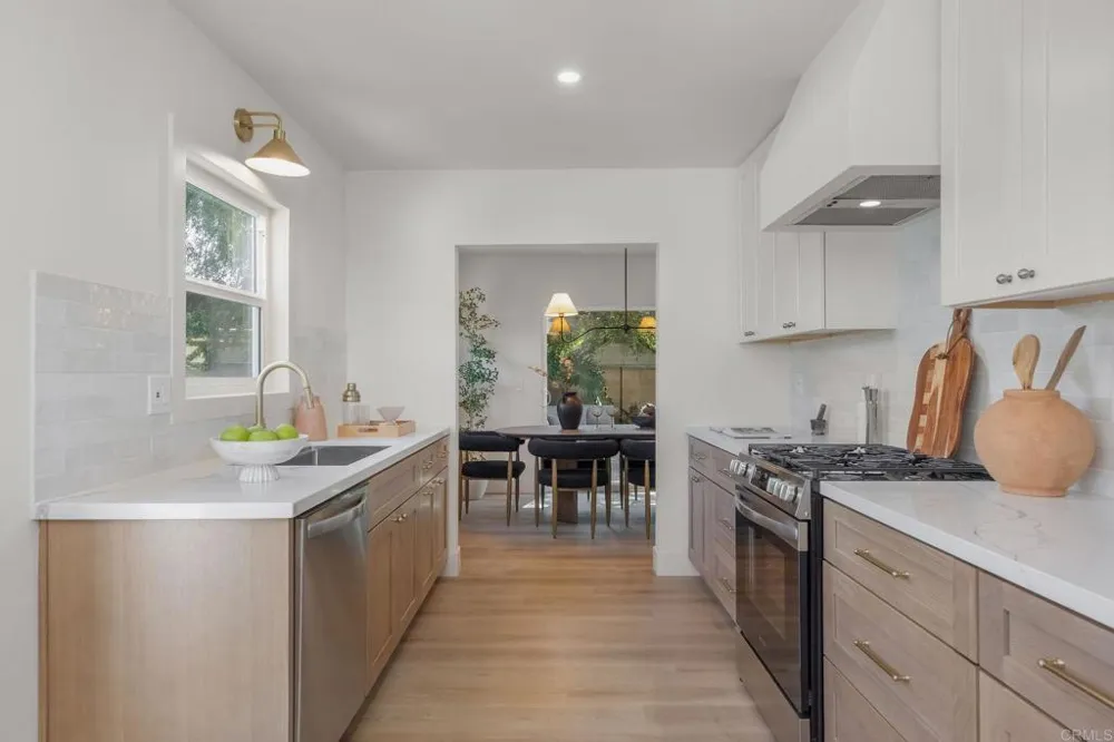 198 Siesta St Anaheim, CA 92801