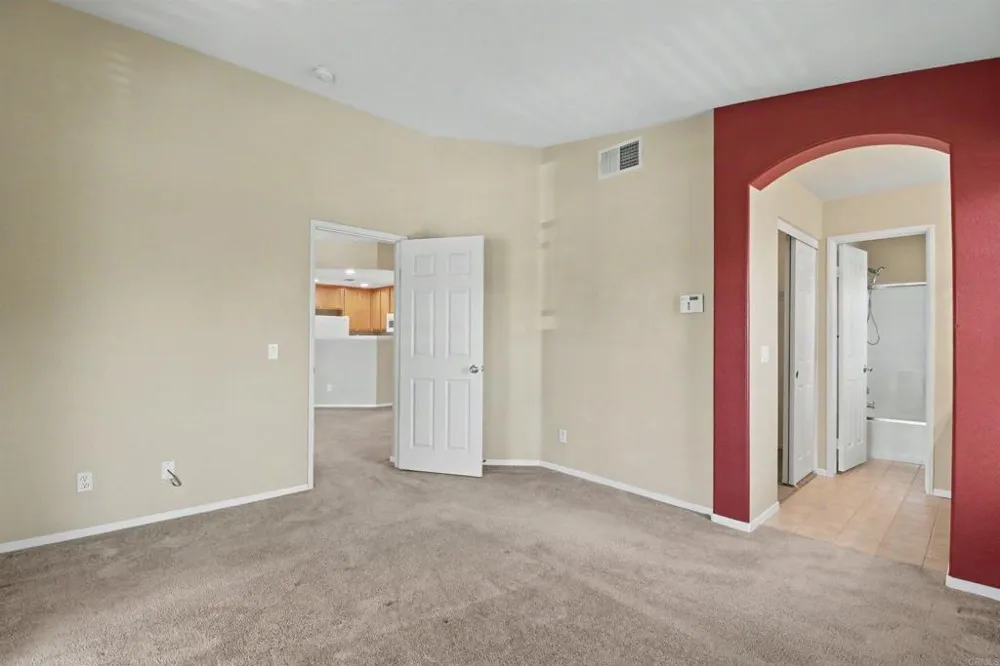1361 Caminito De La Luna Chula Vista, CA 91911