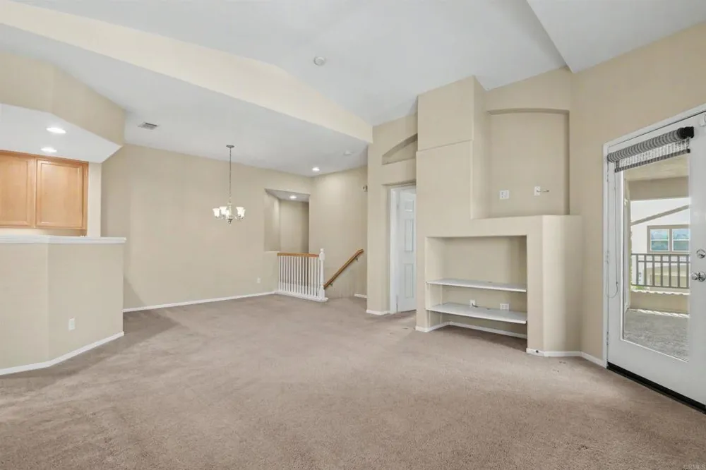 1361 Caminito De La Luna Chula Vista, CA 91911