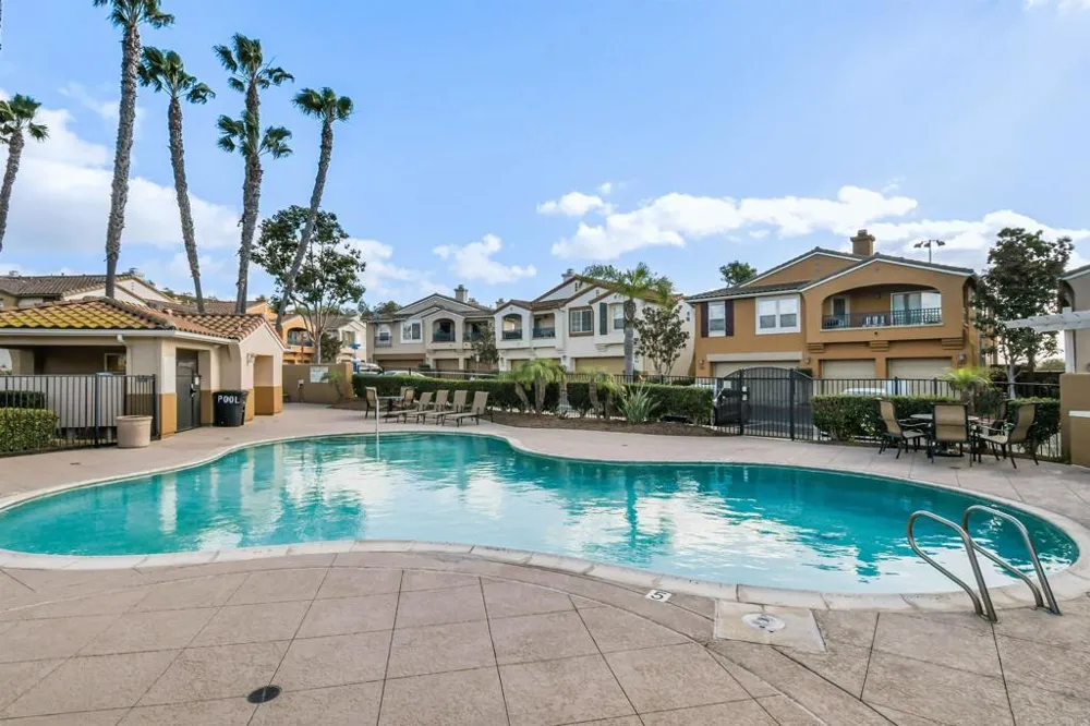 1361 Caminito De La Luna Chula Vista, CA 91911