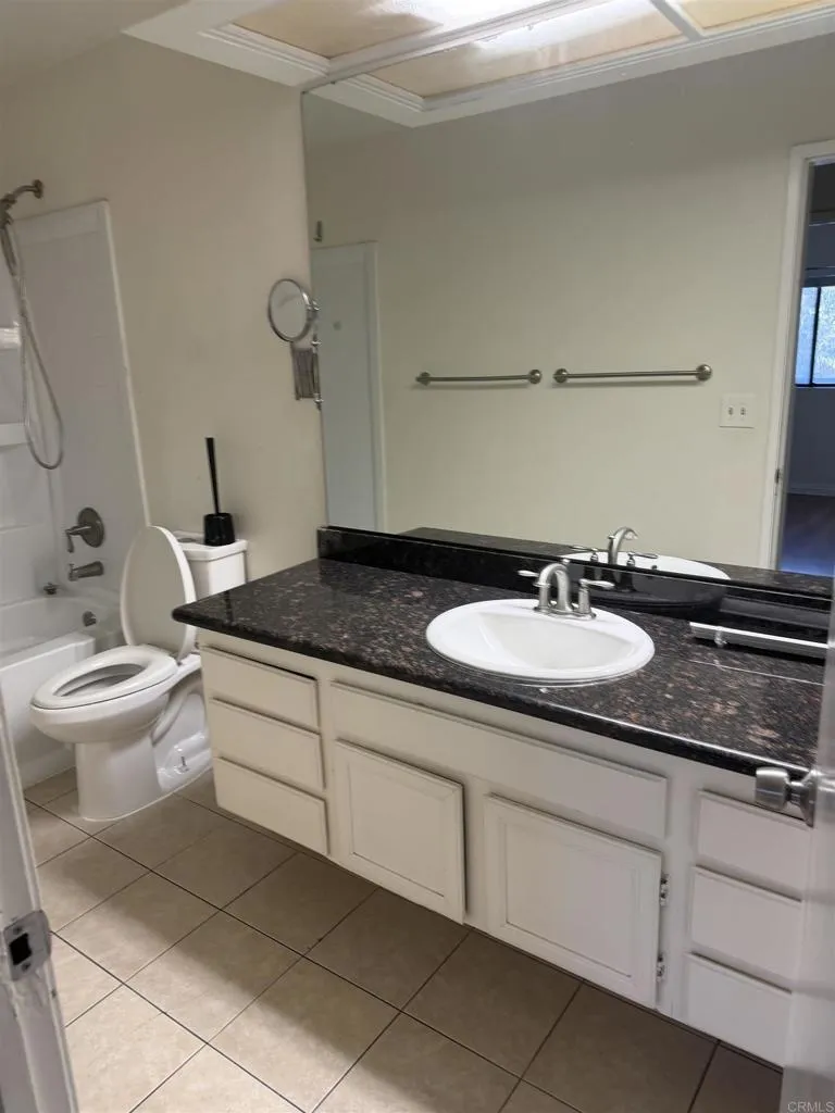 4500 Villas Drive Bonita, CA 91902