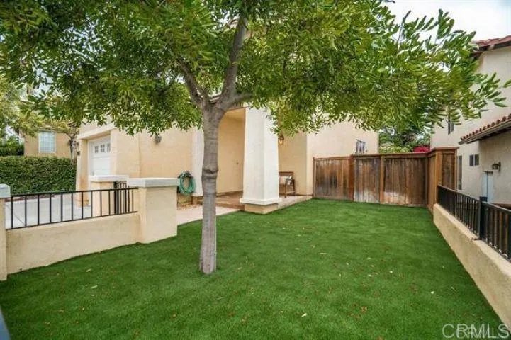 2495 Mackenzie Creek Road Chula Vista, CA 91914