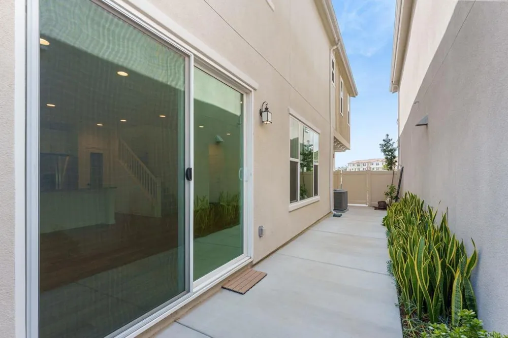 2711 Jujube Street Spring Valley, CA 91977