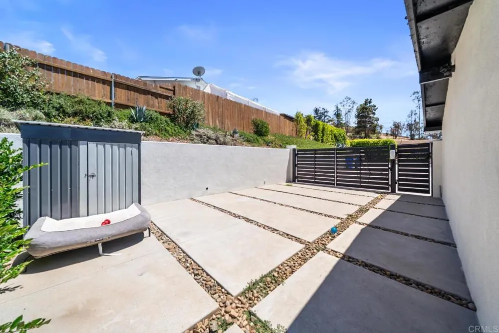 12540 Taunt Place Poway, CA 92064