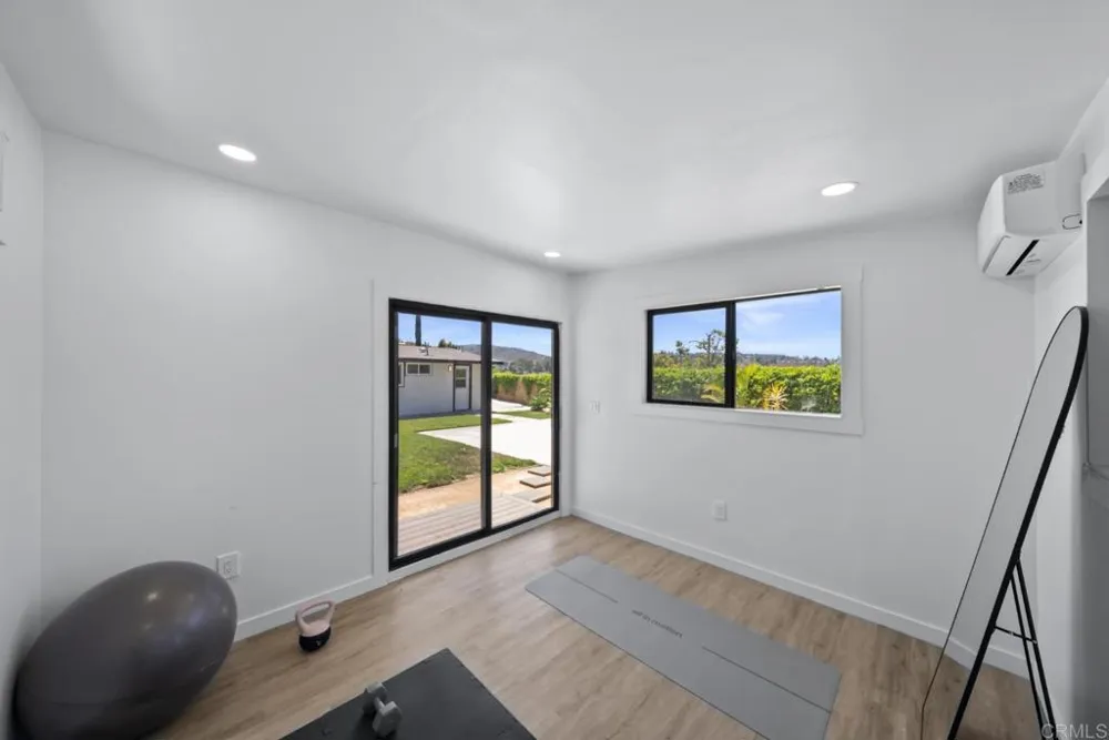12540 Taunt Place Poway, CA 92064