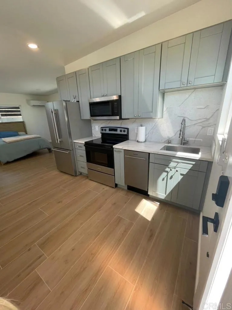 12540 Taunt Place Poway, CA 92064