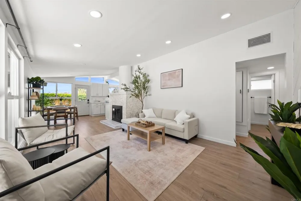 12540 Taunt Place Poway, CA 92064