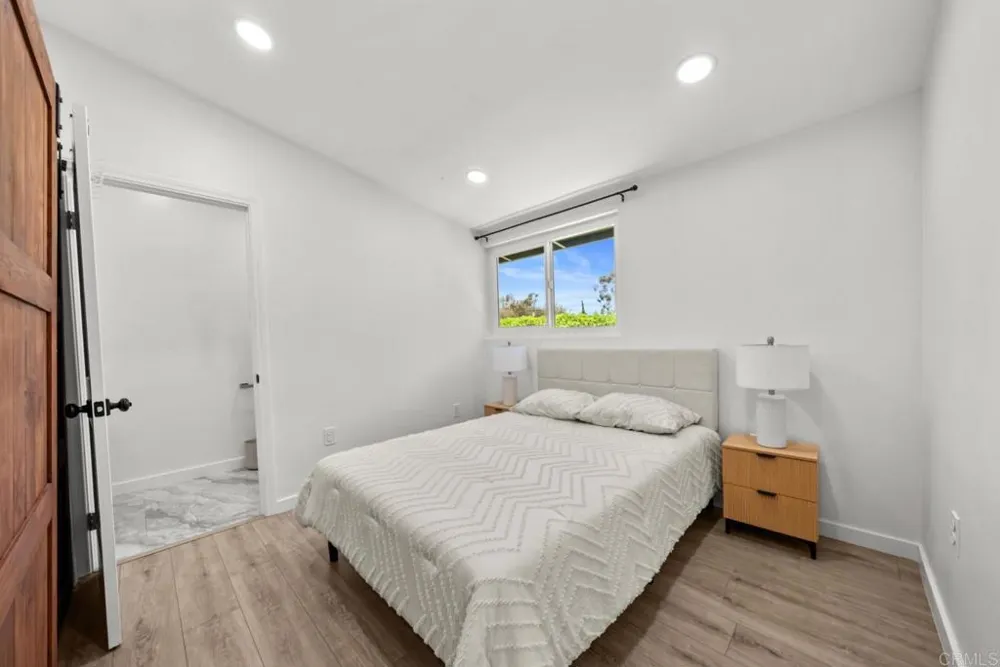 12540 Taunt Place Poway, CA 92064
