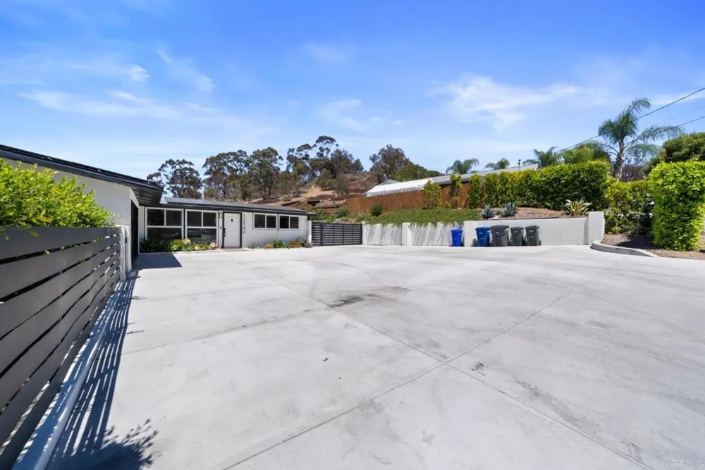 12540 Taunt Place Poway, CA 92064