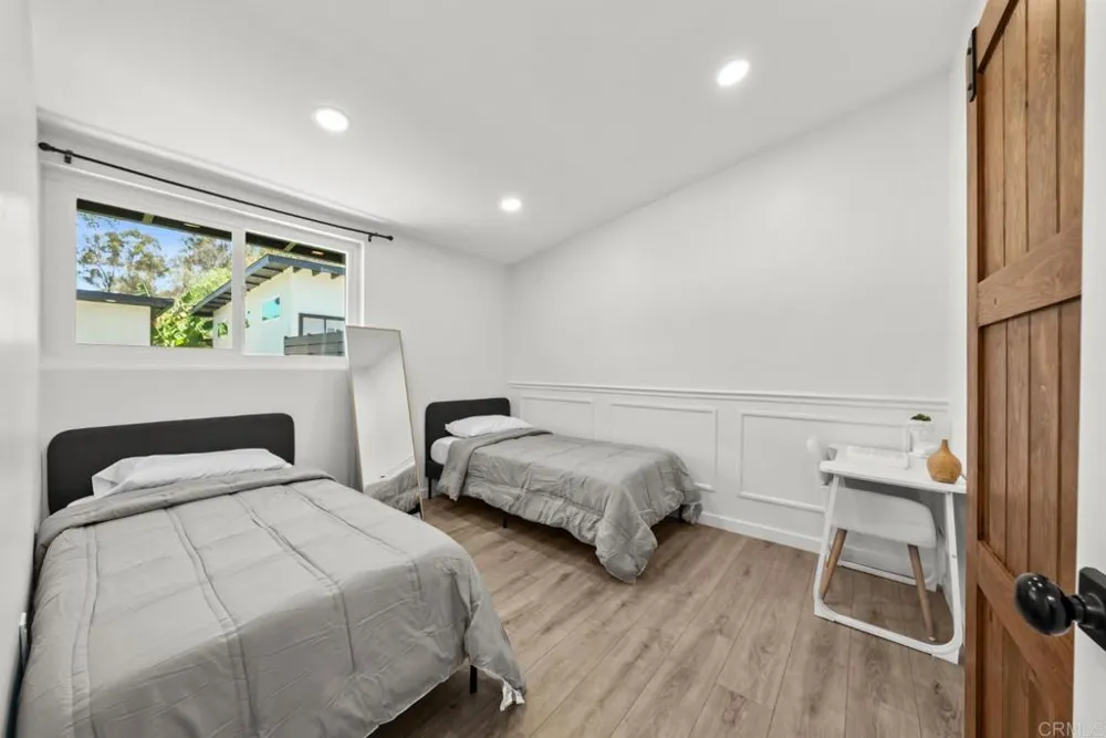 12540 Taunt Place Poway, CA 92064