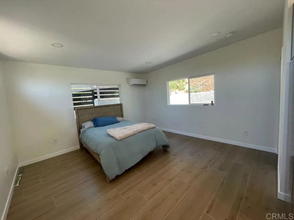 12540 Taunt Place Poway, CA 92064