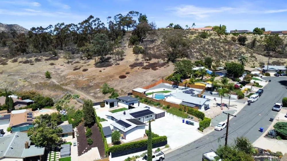 12540 Taunt Place Poway, CA 92064