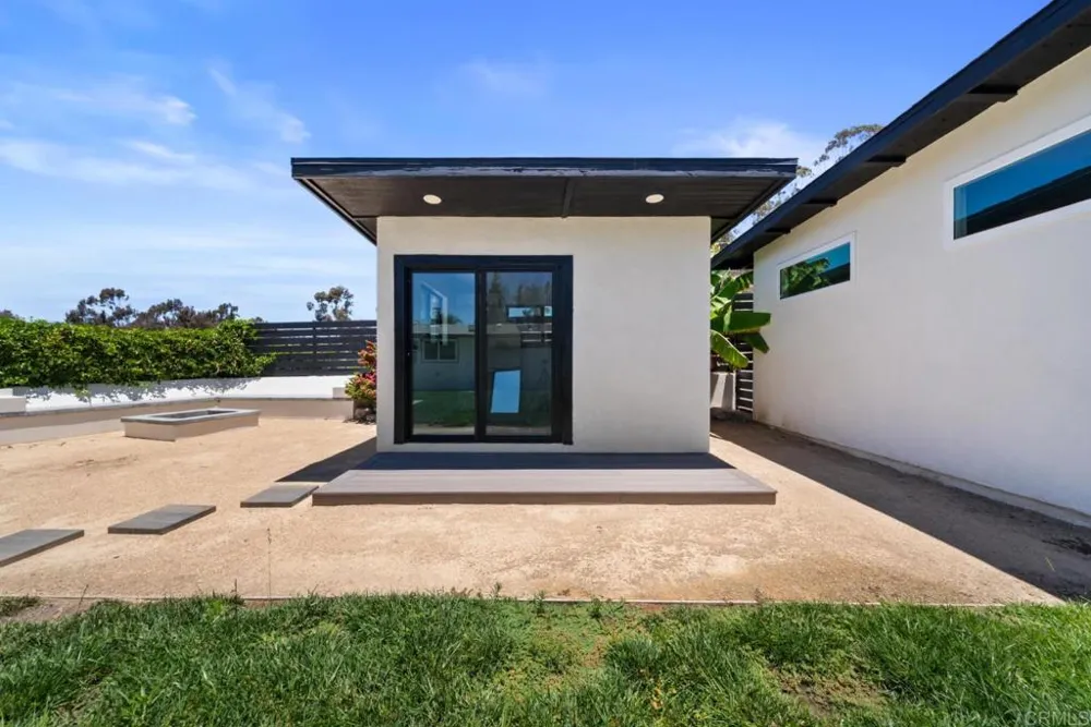12540 Taunt Place Poway, CA 92064