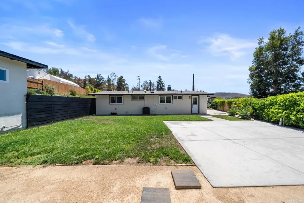 12540 Taunt Place Poway, CA 92064