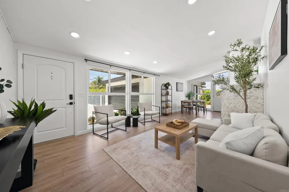 12540 Taunt Place Poway, CA 92064