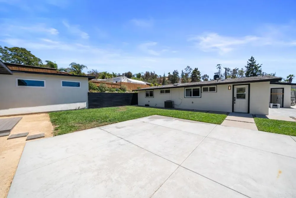 12540 Taunt Place Poway, CA 92064