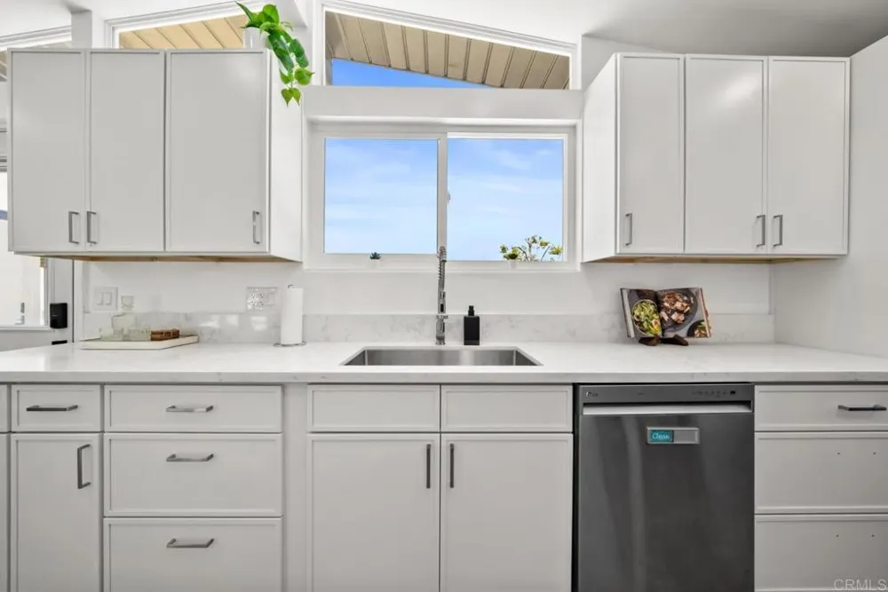 12540 Taunt Place Poway, CA 92064