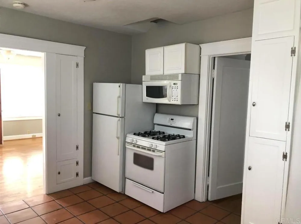 1944 32nd St San Diego, CA 92102