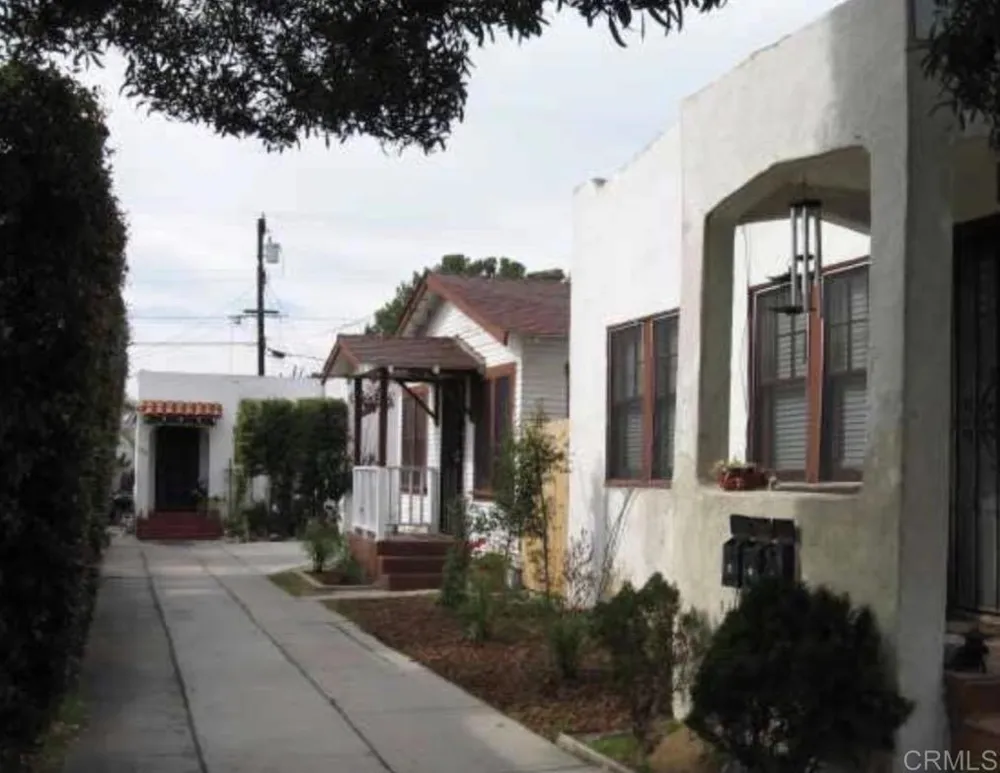 1944 32nd St San Diego, CA 92102