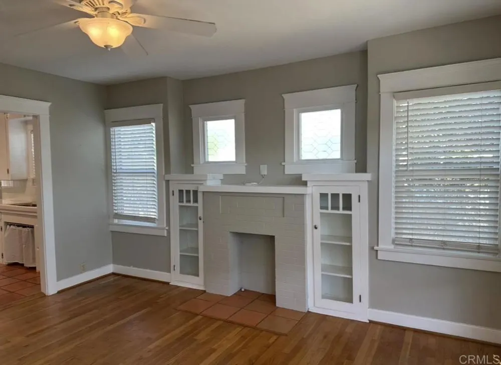 1944 32nd St San Diego, CA 92102