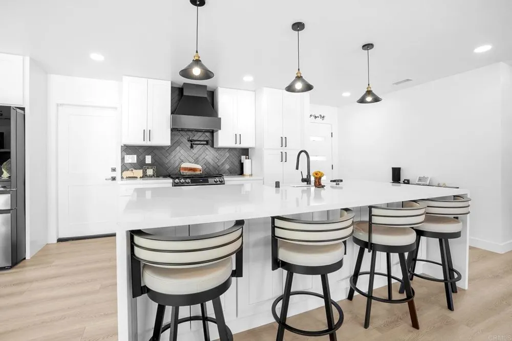 953 Maria Way Chula Vista, CA 91911
