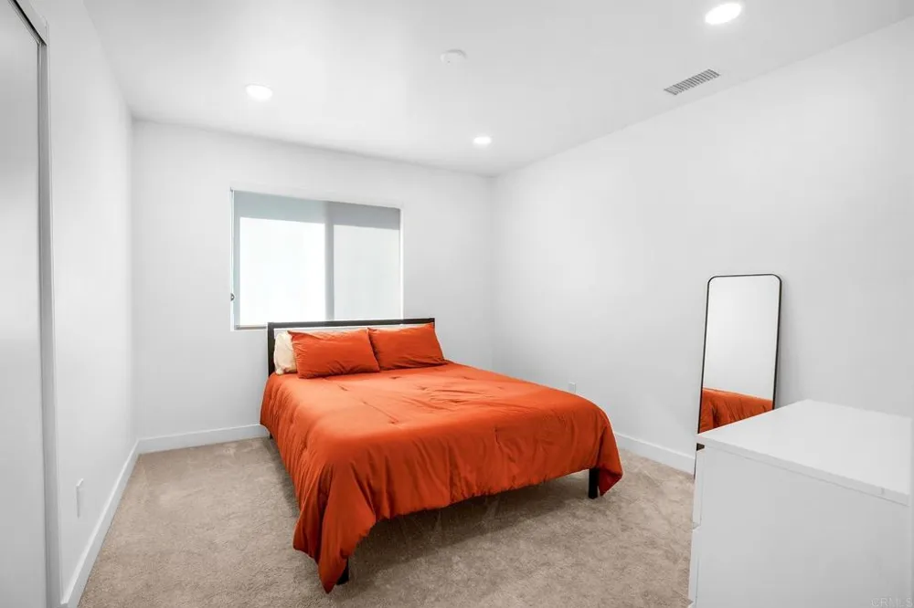 953 Maria Way Chula Vista, CA 91911