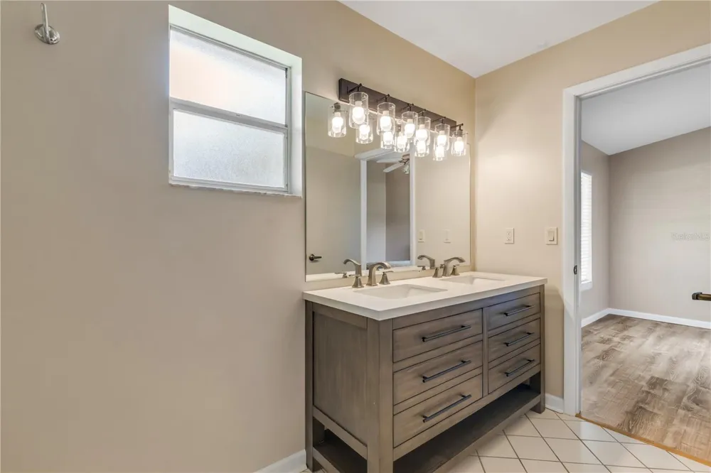 1870 QUEEN PALM DRIVE Edgewater, FL 32141