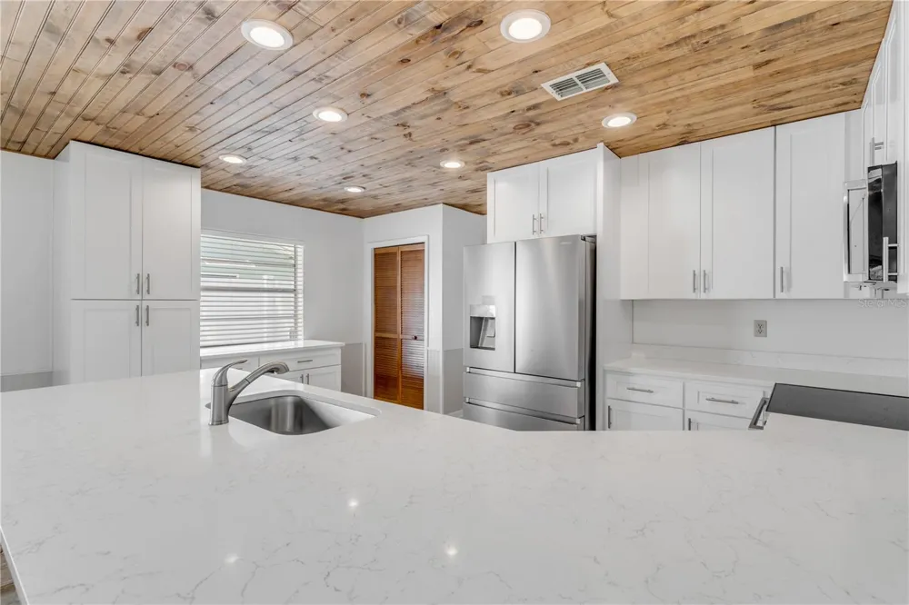 1870 QUEEN PALM DRIVE Edgewater, FL 32141