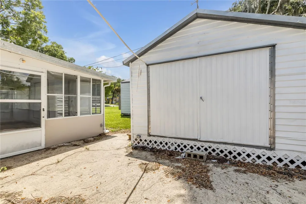 1870 QUEEN PALM DRIVE Edgewater, FL 32141