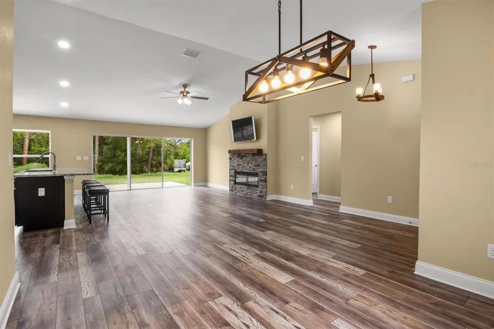 6929 WILBAR LANE Haines City, FL 33844