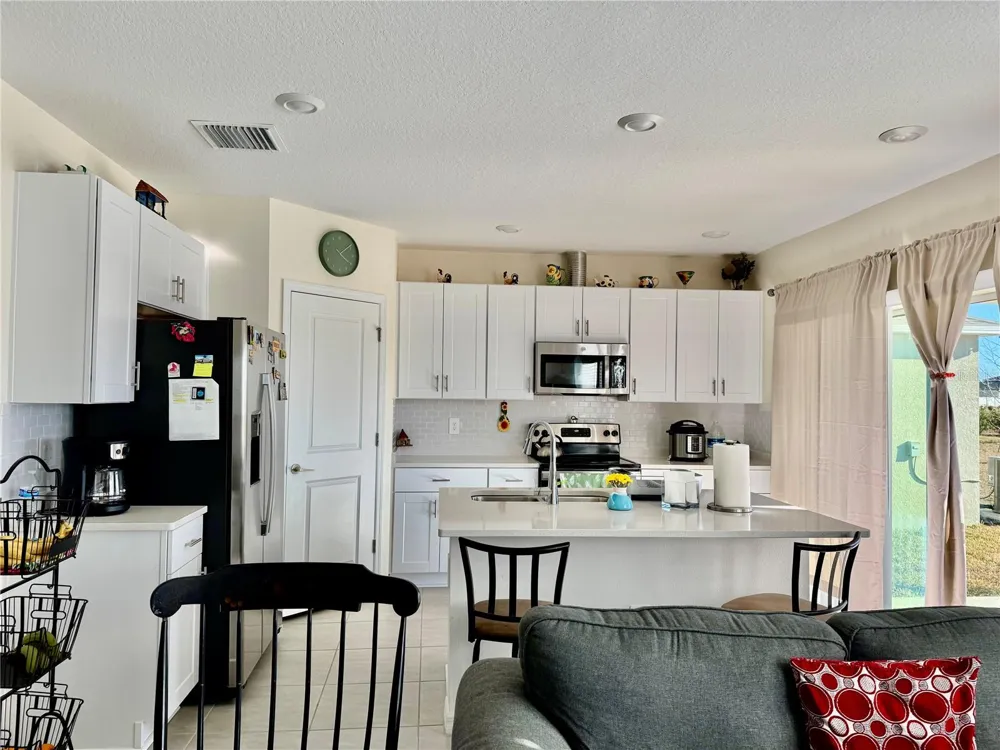 993 CALICO POINTE CIRCLE Groveland, FL 34736