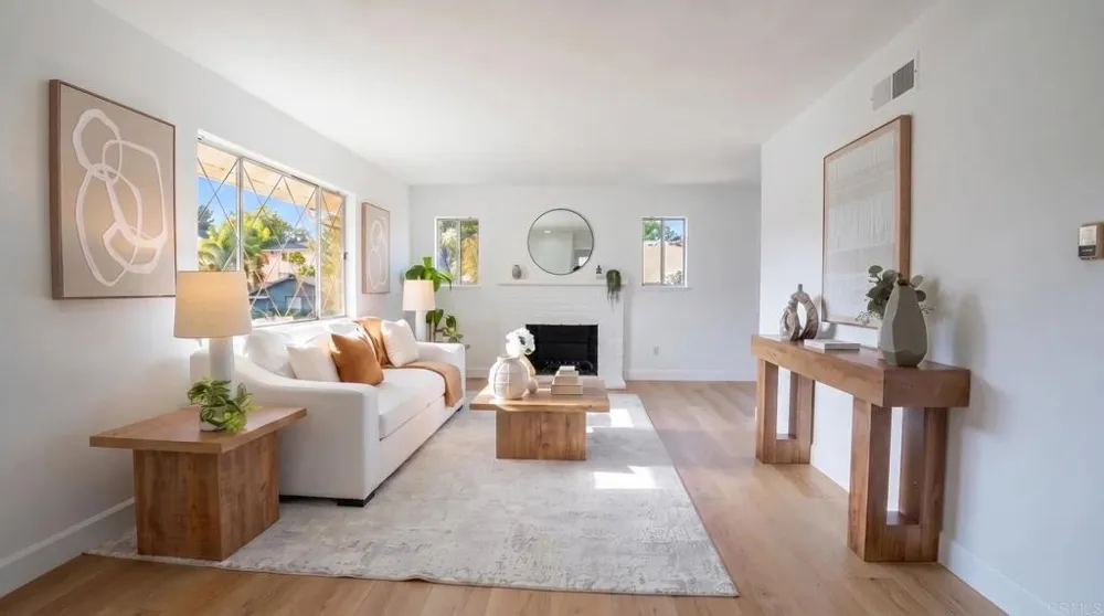 152 Welling Way San Diego, CA 92114