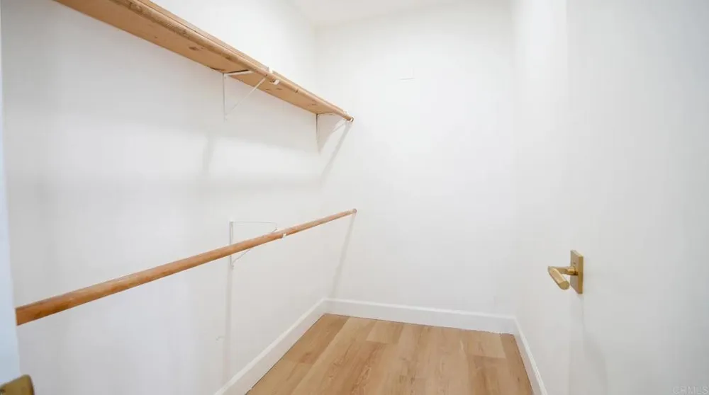 152 Welling Way San Diego, CA 92114