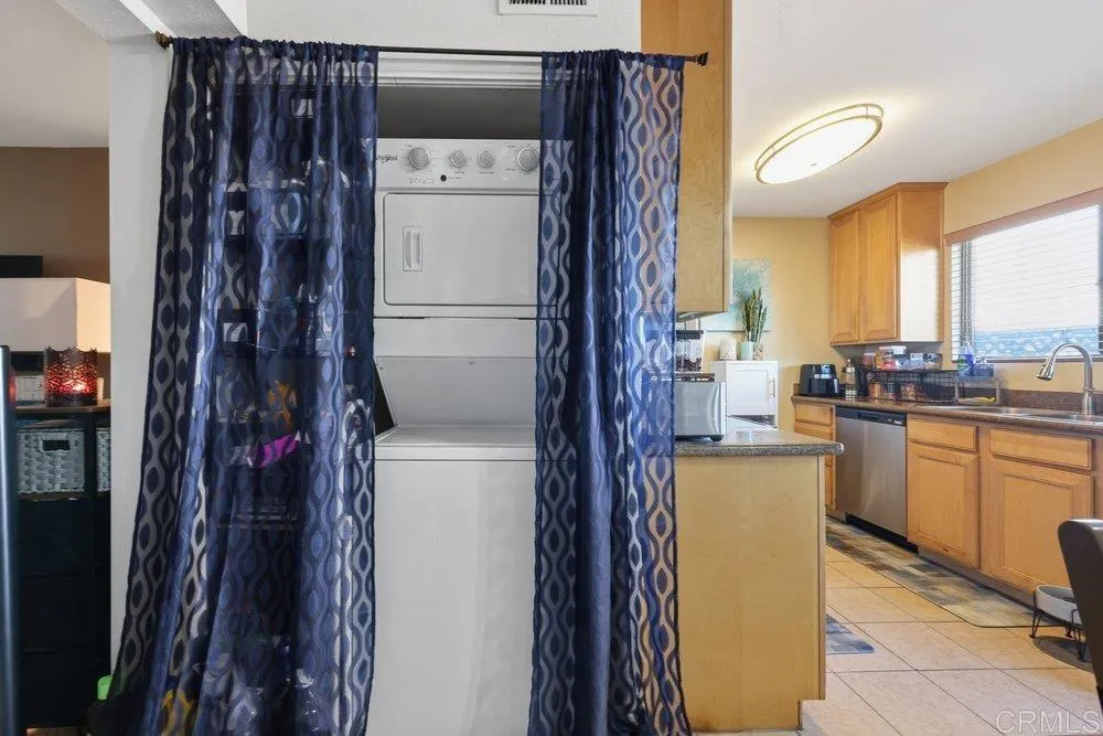 1045 Peach Ave #25 El Cajon, CA 92021