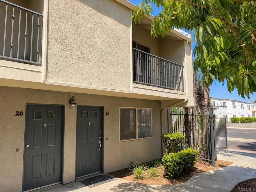 1045 Peach Ave #25 El Cajon, CA 92021