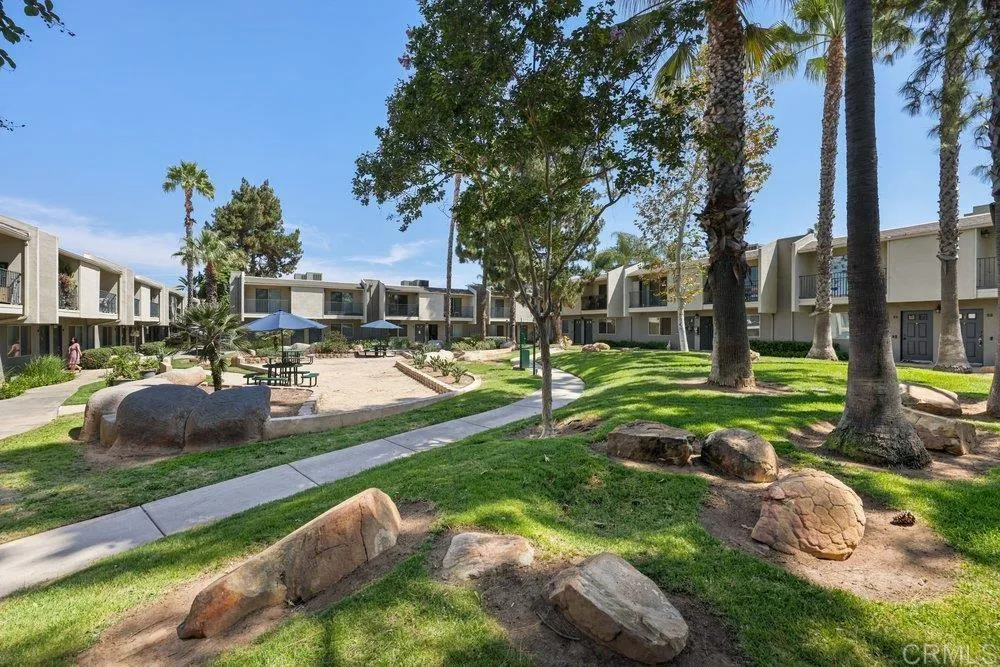 1045 Peach Ave #25 El Cajon, CA 92021