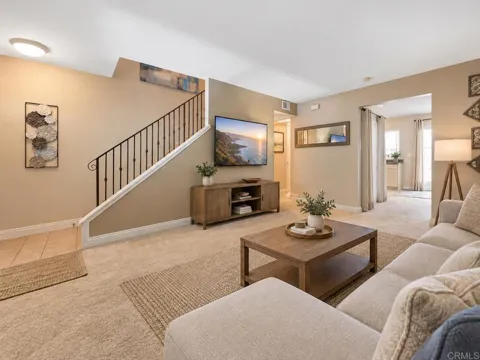 1045 Peach Ave #25