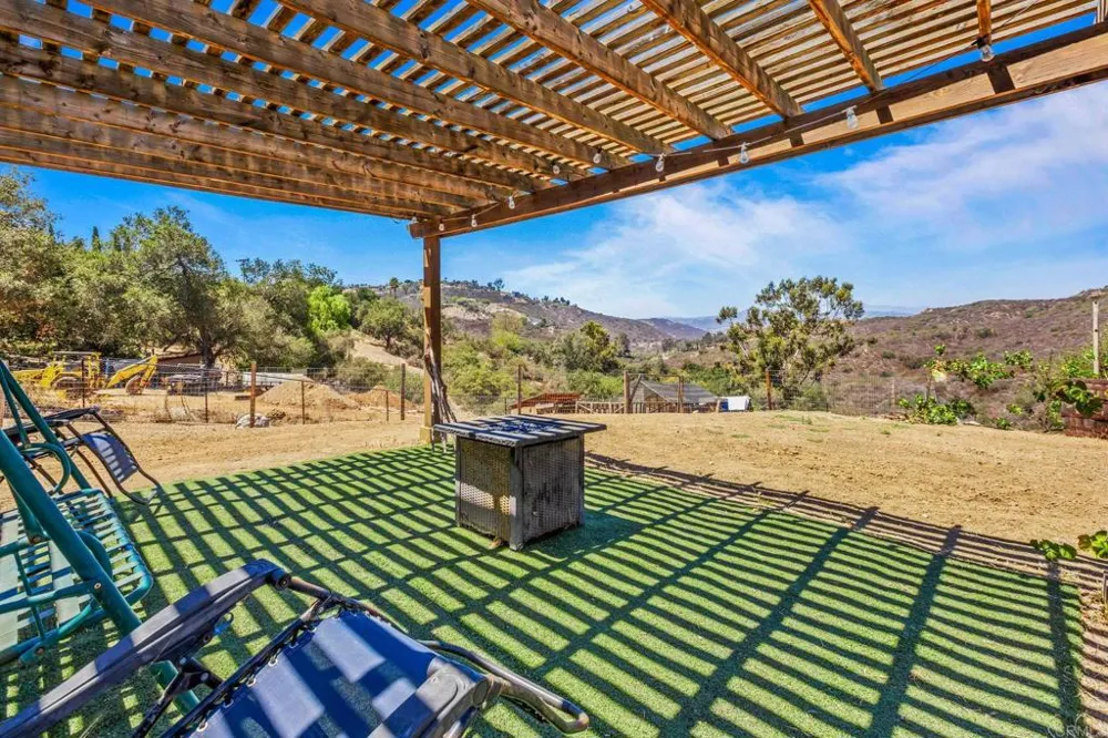 14212 Myrtle Street Jamul, CA 91935