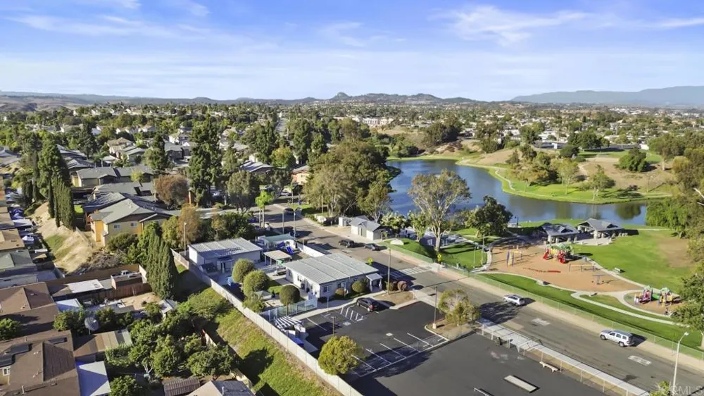 513 Calle Montecito #64 Oceanside, CA 92057