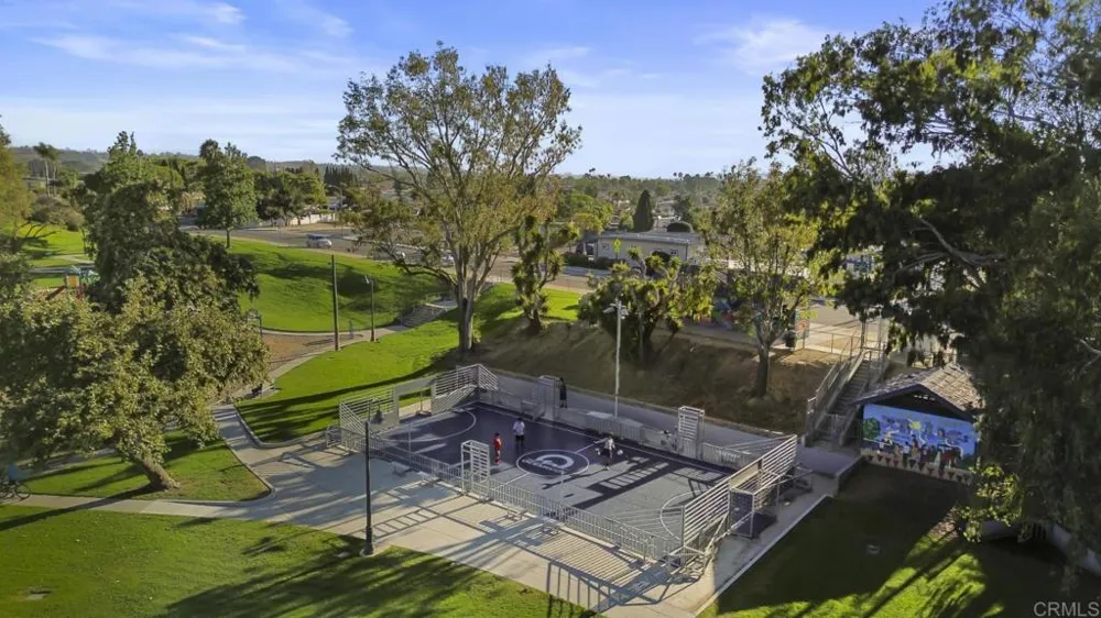 513 Calle Montecito #64 Oceanside, CA 92057