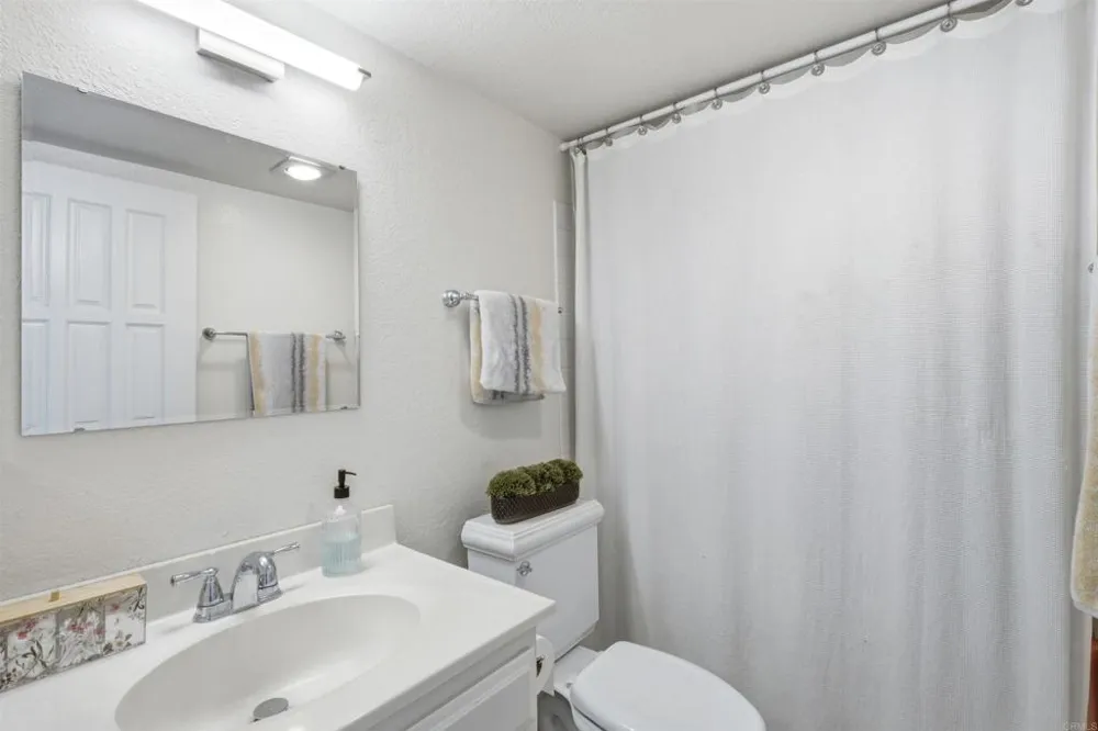 5715 Baltimore Dr #83 La Mesa, CA 91942