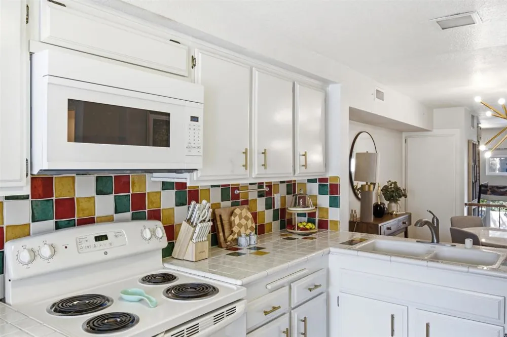 5715 Baltimore Dr #83 La Mesa, CA 91942