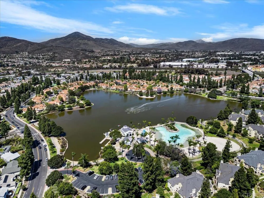 1908 Clearbrook Drive Chula Vista, CA 91913