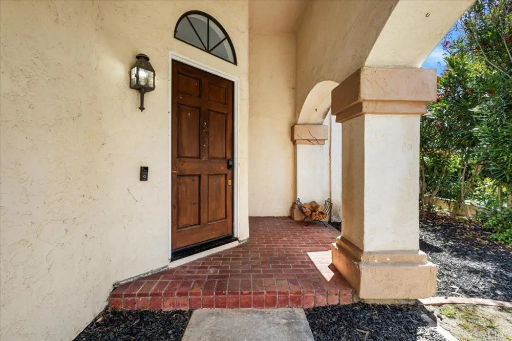 1908 Clearbrook Drive Chula Vista, CA 91913