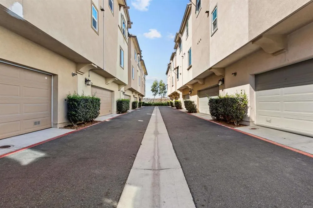 1593 San Miguelito Otay Mesa, CA 92154