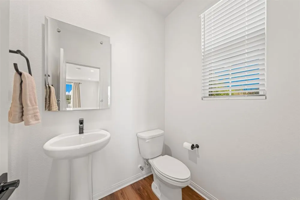 10353 Graphite Street Spring Valley, CA 91977