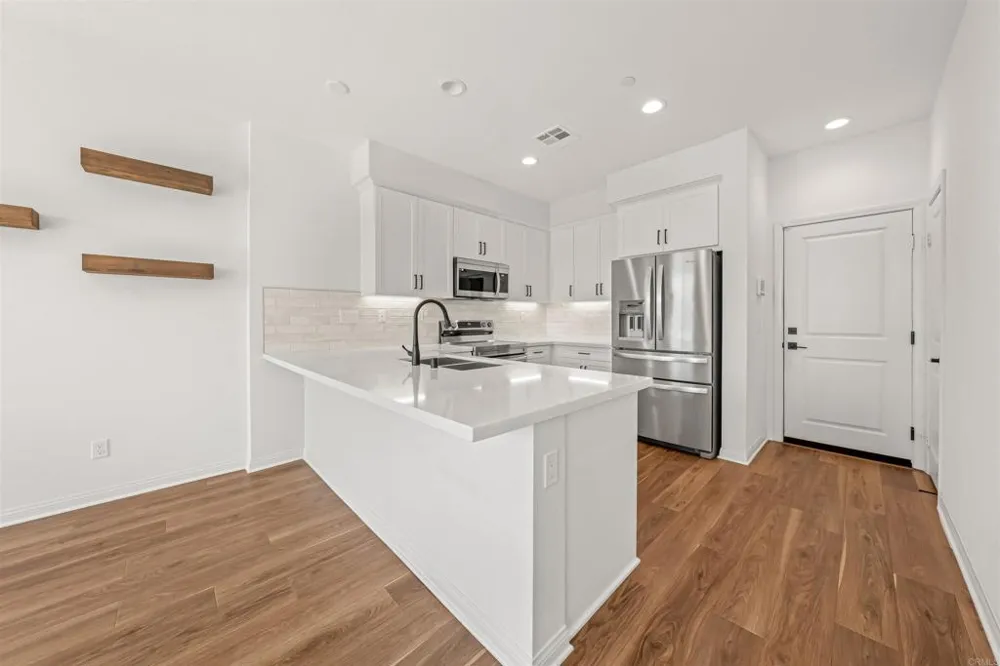 10353 Graphite Street Spring Valley, CA 91977