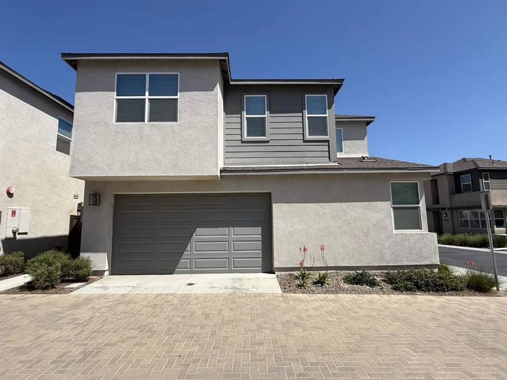 1767 Whitmore Loop Chula Vista, CA 91913