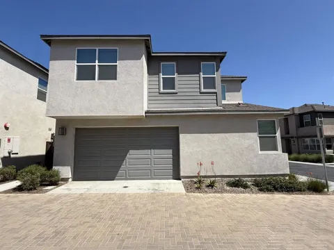 1767 Whitmore Loop