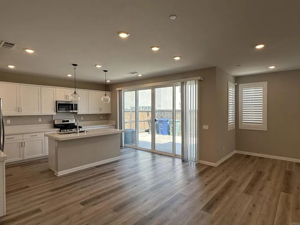 1767 Whitmore Loop Chula Vista, CA 91913